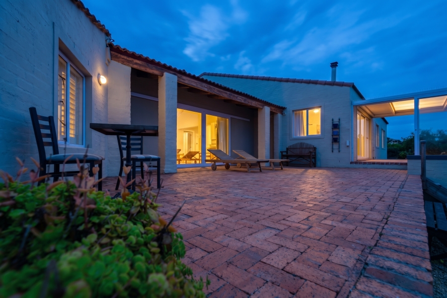 4 Bedroom Property for Sale in Myburgh Park Western Cape